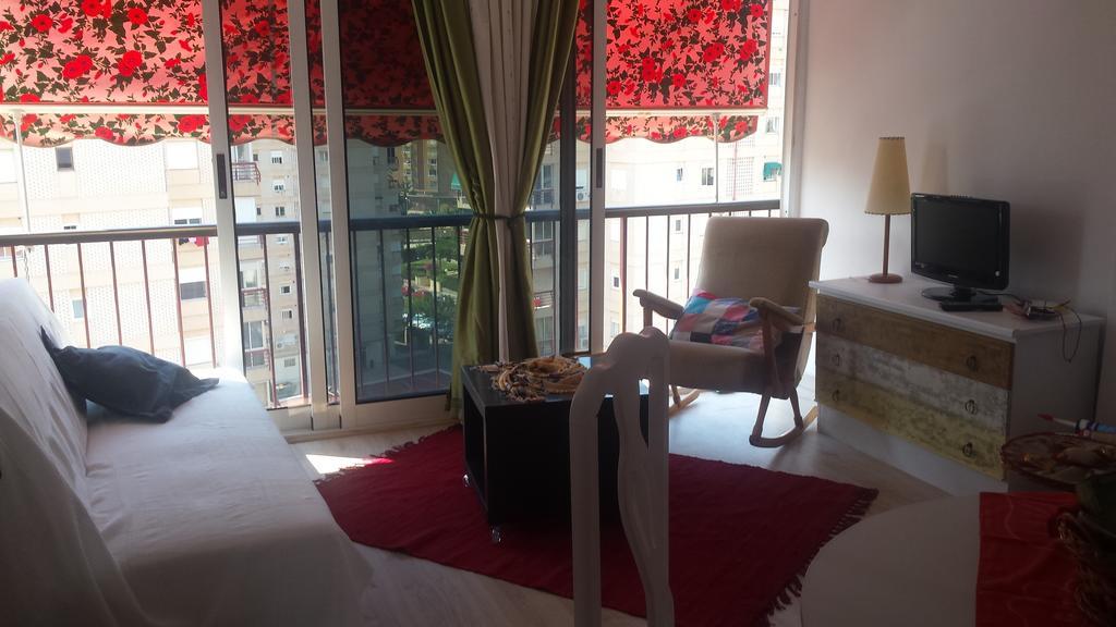 Calablu Apartment Alicante Phòng bức ảnh